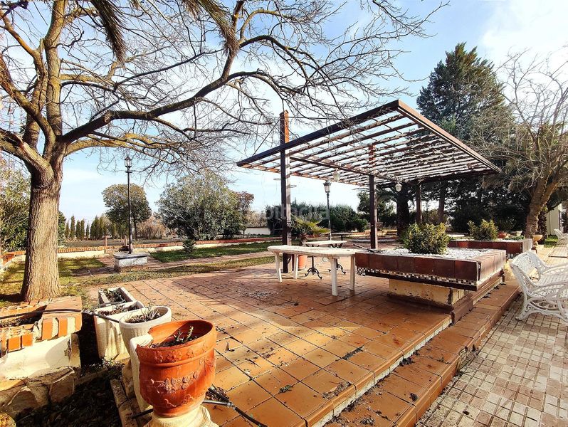 Foto e8109d4d-ea96-4b07-a6af-fb428b3f1a06. Chalet mit heizung parking pool in Argamasilla de Calatrava