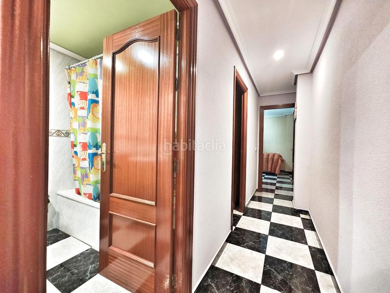 Foto 122f8663-c018-4351-af4f-0eb569f4527c. Flat with heating in Centro Puertollano