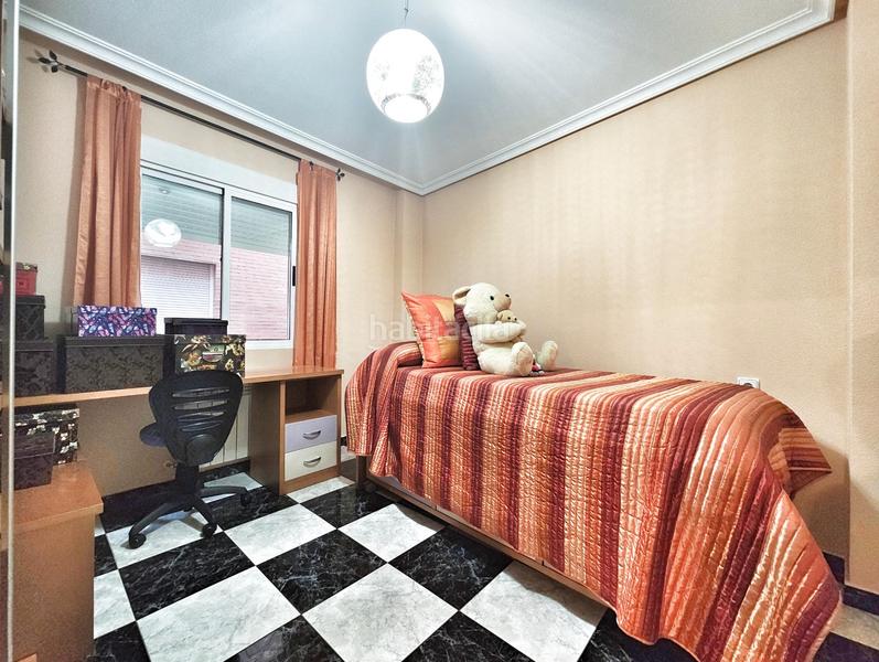 Foto 89f727e6-5995-4375-a71b-0f6c47fd3f01. Flat with heating in Centro Puertollano