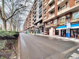 Autoparkplatz in Paseo de san gregorio 64. Plaza de aparcamiento en paseo san gregorio