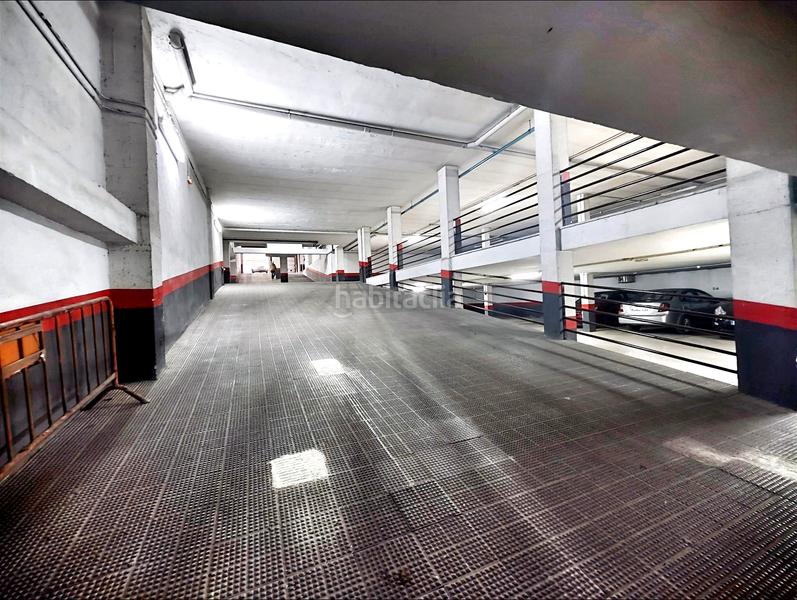 Foto 674cb10b-99a8-4a9c-8a69-63a4dc5463c1. Autoparkplatz in paseo de san gregorio 82 in Centro Puertollano