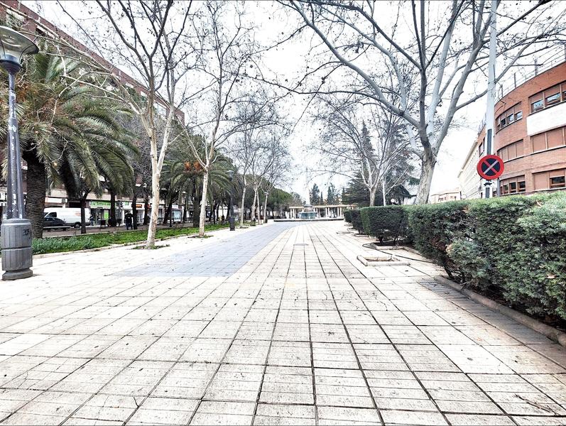 Foto eb825a42-3298-475c-a06f-a3e41f35ca90. Autoparkplatz in paseo de san gregorio 82 in Centro Puertollano