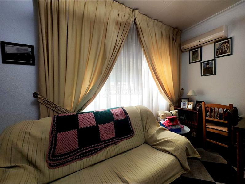 Foto 03aa35d3-d31d-46e1-9556-4c36eae5b265. Casa en calle general aguilera 32 casa con cochera, 182 m2 en Puertollano