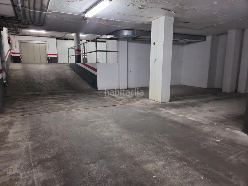 Foto d0f660cd-e4af-4280-a6a1-66ea83e7dc22. Parking coche en calle puerto 10 en Centro Puertollano