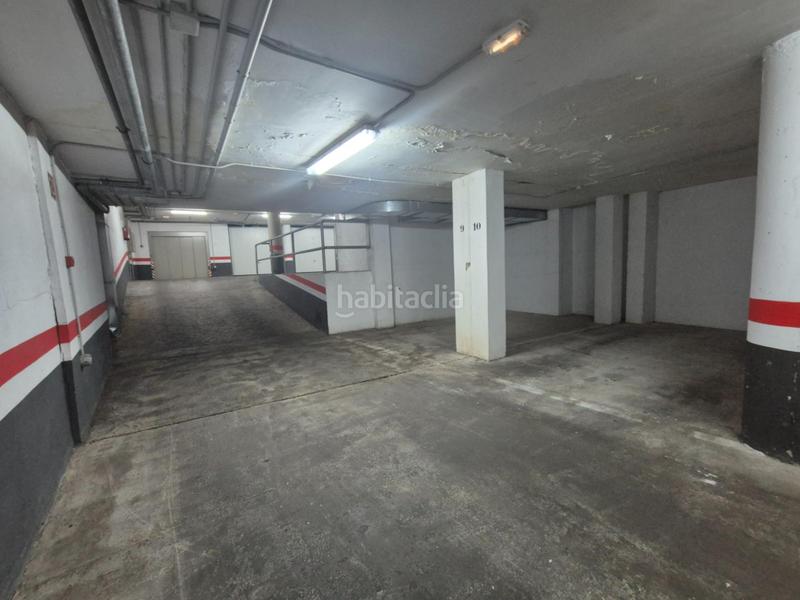 Foto 655e8ff2-8a3b-4319-98dc-8d8b3b8dda8b. Parking voiture dans calle puerto 10 dans Centro Puertollano