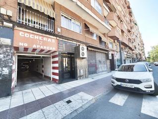 Aparcament cotxe a Paseo de san gregorio 72. Plaza aparcamiento y trastero, paseo san gregorio