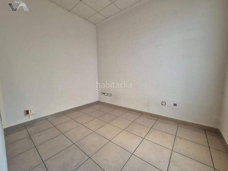 Foto 048a1d42-ebe5-4dce-94eb-5db4fcc143cf. Rent business premise in calle pablo neruda 14 in Puertollano