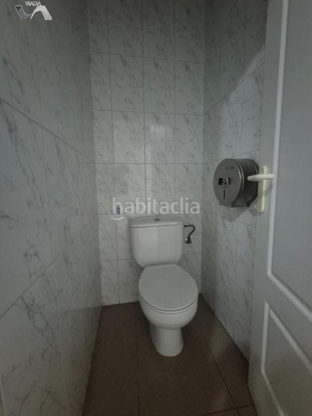 Foto 405d9cd0-073e-4a58-be0c-b24a078da49f. Lloguer local comercial a calle pablo neruda 14 a Puertollano