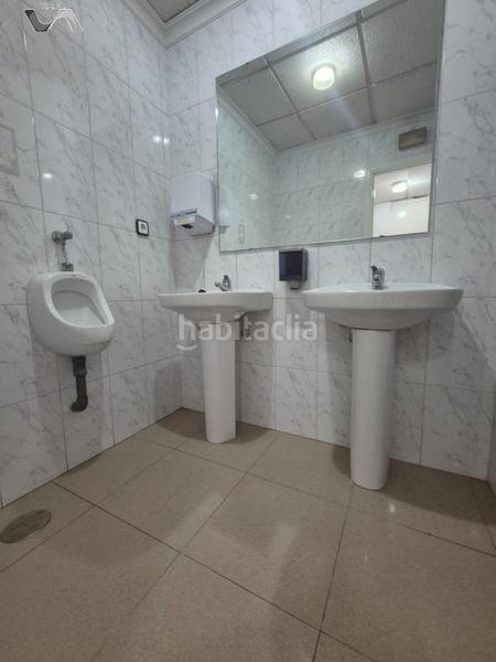 Foto 6488d666-0770-4d67-8481-ade1f7564fe7. Lloguer local comercial a calle pablo neruda 14 a Puertollano