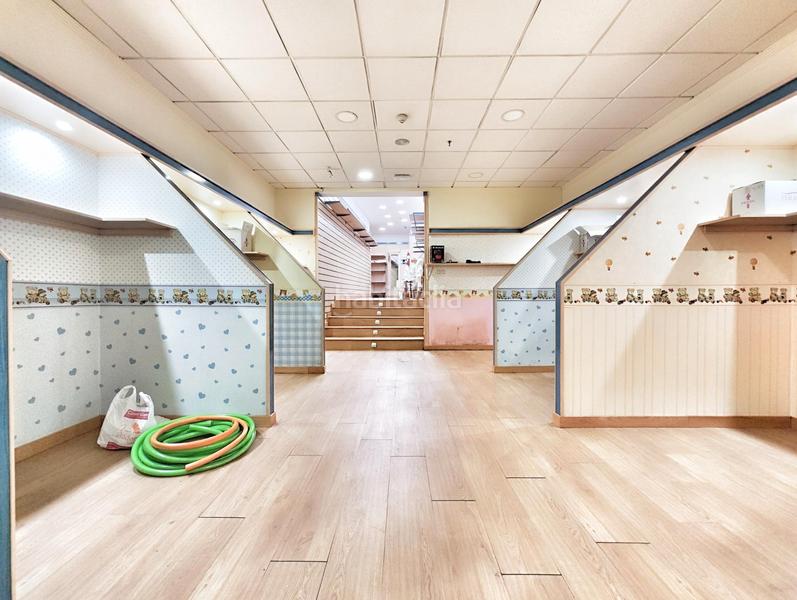 Foto 1a2beb44-9fc3-4c98-9cd2-dd540fe58335. Alquiler local comercial en calle vélez 8 local en alquiler en calle velez en Puertollano