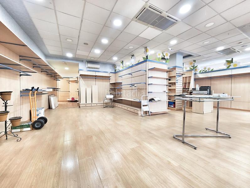 Foto 56138bd3-2482-47fe-b4d8-99ba32148ca1. Alquiler local comercial en calle vélez 8 local en alquiler en calle velez en Puertollano