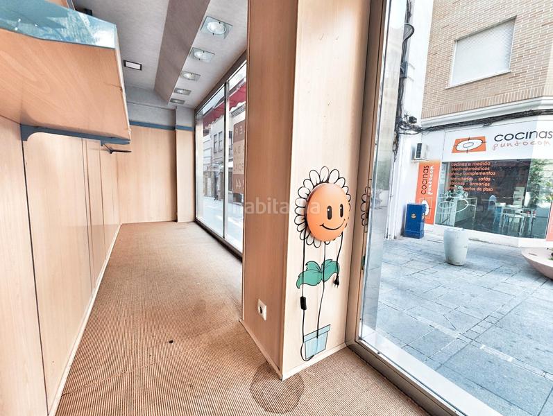 Foto 710b23cb-c633-463b-bc80-0bcb5bd4ba11. Alquiler local comercial en calle vélez 8 local en alquiler en calle velez en Puertollano
