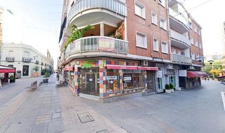 Miete Geschäftsraum in Calle vélez 8. Local en alquiler en calle velez