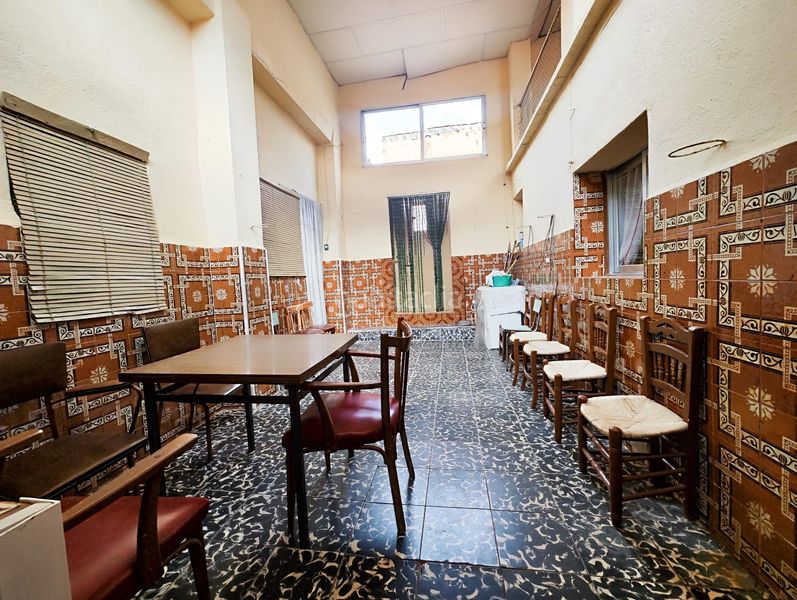 Foto 2e699ba3-fdf5-4497-bd16-b30635725b95. Casa a Centro Puertollano