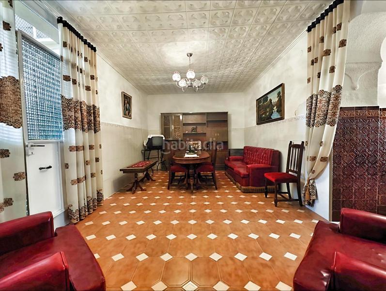 Foto c6e89c0a-4c65-425b-bdd0-8456f6808f48. Maison dans Centro Puertollano