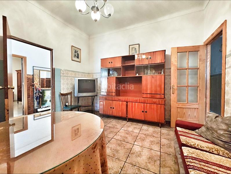 Foto d6b4129b-0b77-4d36-acb4-35b38639f7fb. Maison dans Centro Puertollano
