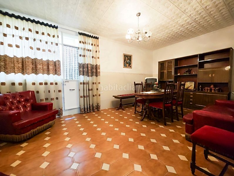 Foto dc26e6f9-460e-4d16-9ba7-f254d26debdf. Casa a Centro Puertollano