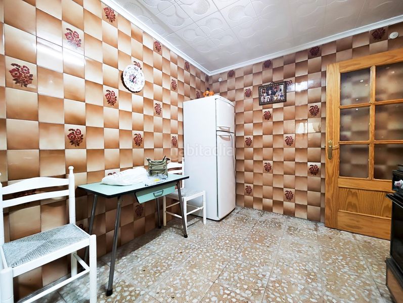 Foto e5365b60-a91b-4a3a-b420-263fe36ef879. Casa a Centro Puertollano
