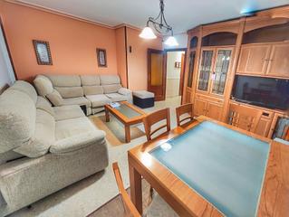 Appartement  Calle tercia. Piso y trastero en calle tercia, zona centro