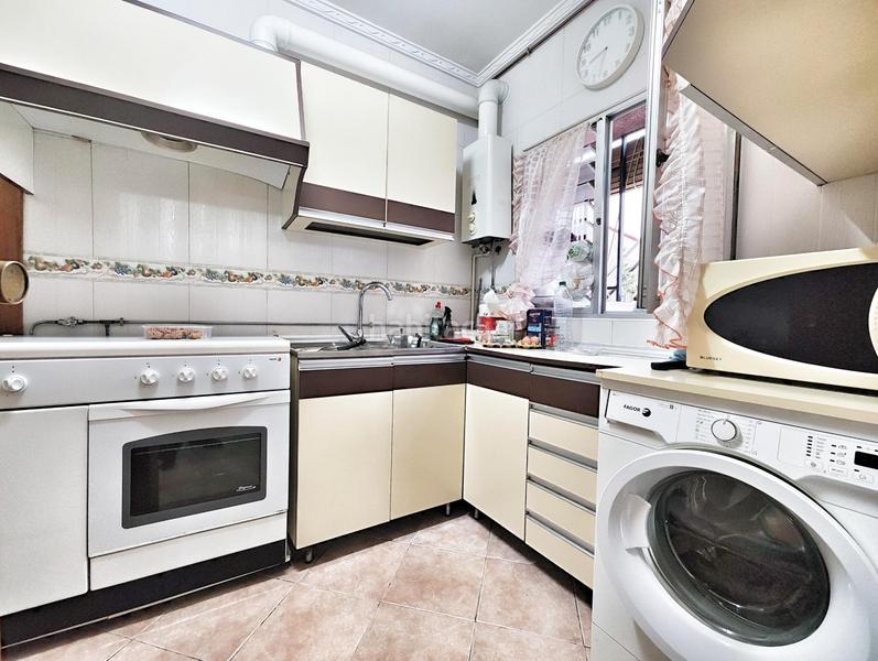 Foto ce161aea-7b5e-4cd6-b694-06a092b27fd4. Casa en calle goya 40 casa zona goya en Centro Puertollano