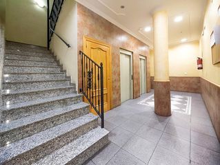 Appartamento in Calle córdoba 64. Piso con cochera calle cordoba