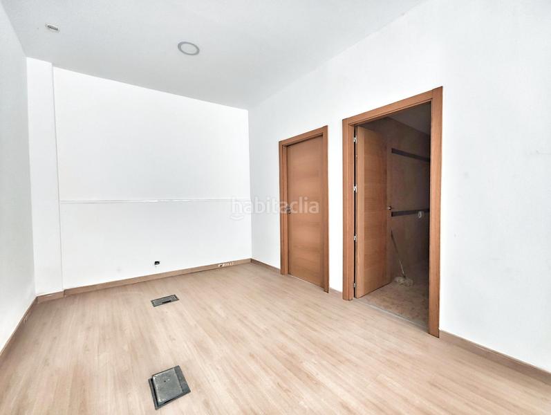 Foto 06e8f599-5915-4fa9-927a-72c85b868b50. Rent business premise in avenida primero de mayo 29 in Puertollano