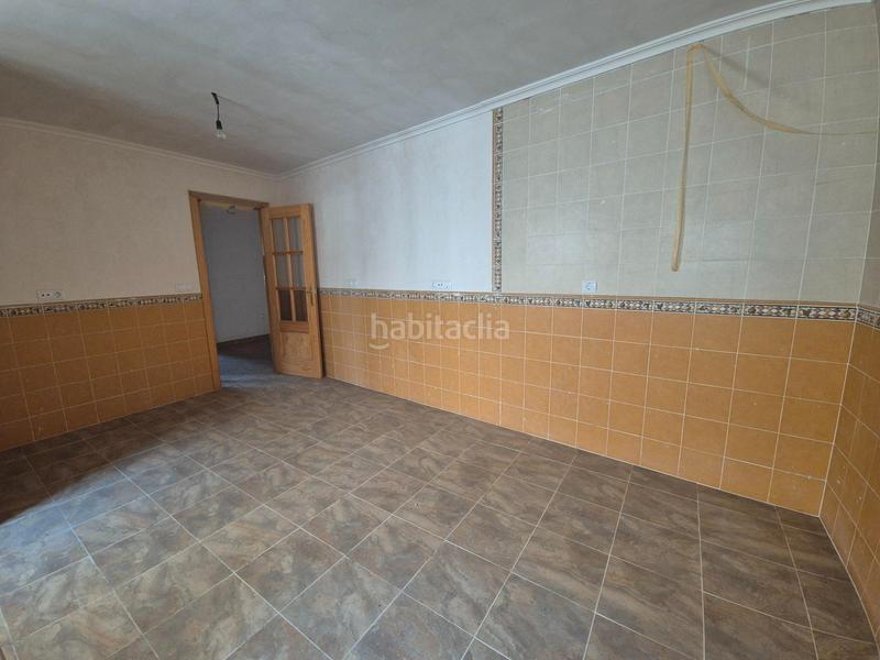 Foto 8acb7d67-e4fc-4943-9c29-f33e325c320f. Flat in calle córdoba 10 in Carretera de Córdoba - Libertad Puertollano