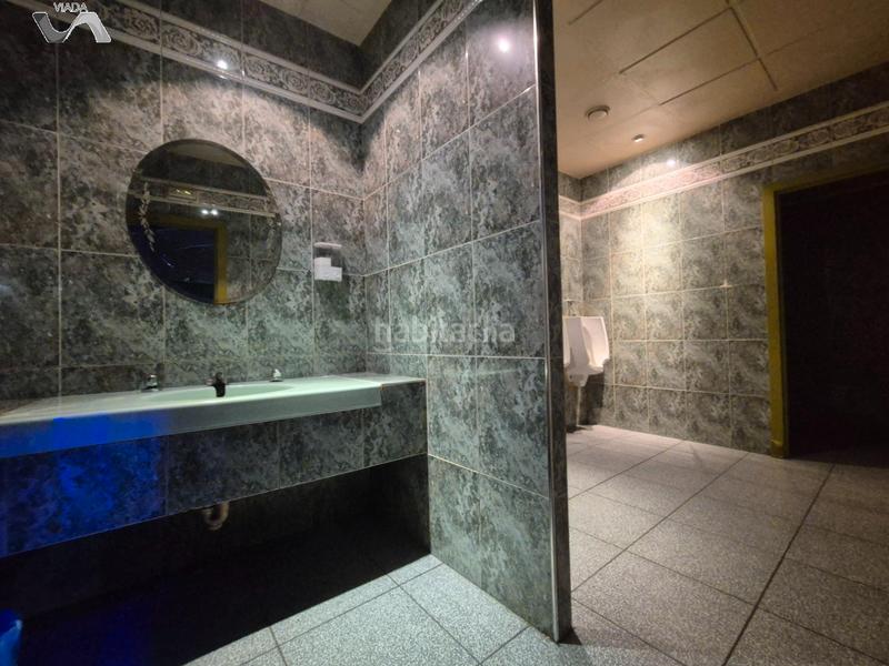 Foto 9ea40ab0-af10-4405-ab1e-51decd2a03df. Local comercial en calle juan bravo 22 en Centro Puertollano