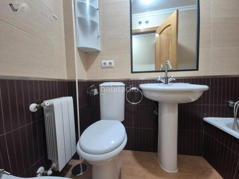 Foto 09c2aeb4-84d7-464c-8905-b6e687b0ef7a. Appartement dans calle comendador 1 dans Centro Puertollano
