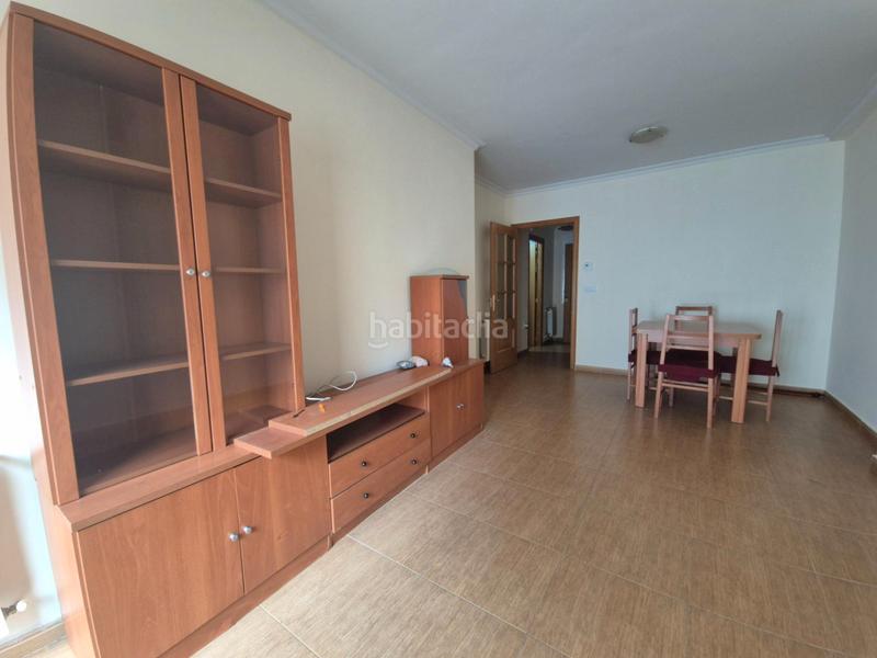 Foto 8535c4ae-6abf-4bda-a80a-e7e0f86e4bd8. Appartement dans calle comendador 1 dans Centro Puertollano
