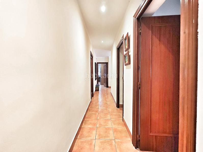 Foto 0f10dabd-8f88-4152-8e38-3a760c1f47fb. Chalet  en venta carretera almodovar en PAU 2-600 Puertollano