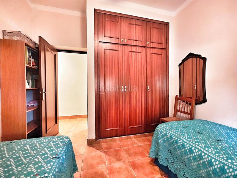 Foto 18b67314-8225-4af1-b020-899899a93579. Chalet  en venta carretera almodovar en PAU 2-600 Puertollano