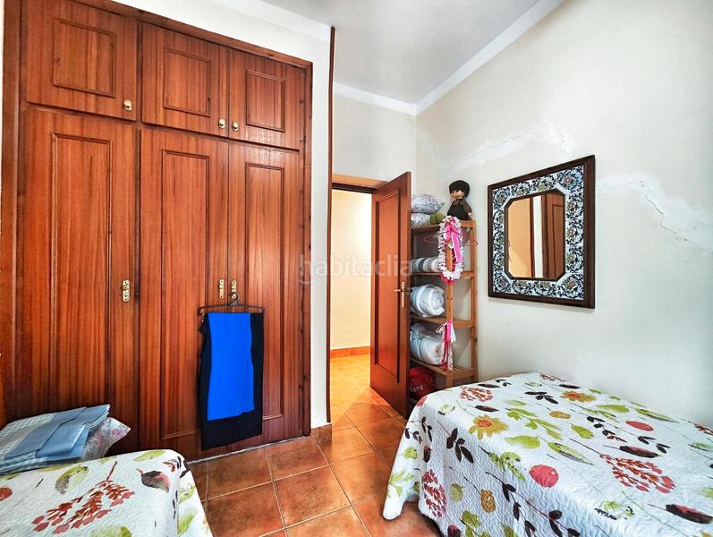 Foto a63d19dc-6c92-46f6-b5a7-ae179f41209a. Chalet  en venta carretera almodovar en PAU 2-600 Puertollano