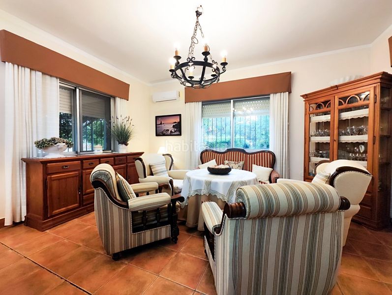 Foto d412e8d0-1a46-4a1e-a7b9-1cd5093b6b6c. Chalet with fireplace heating parking in PAU 2-600 Puertollano