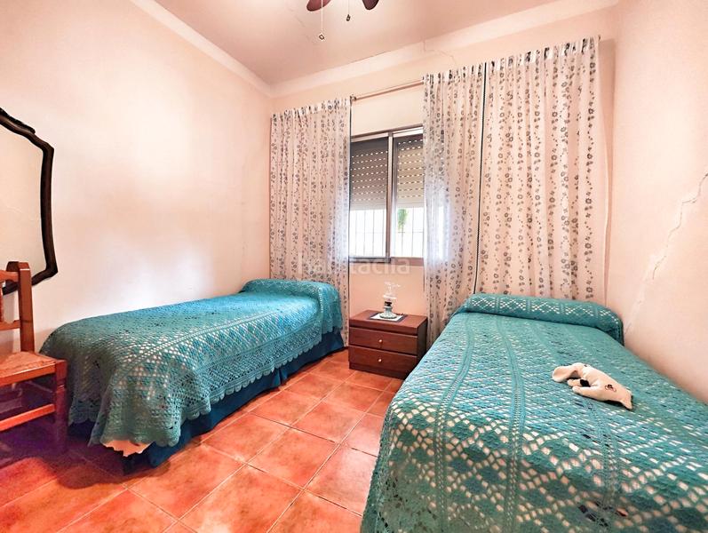 Foto e4ae1d12-9de1-4b00-856c-1939ccdb59c4. Chalet  en venta carretera almodovar en PAU 2-600 Puertollano