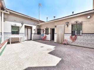Maison  Calle núñez de arce. Casa en venta zona puertollano