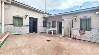 Haus  Calle núñez de arce. Casa en venta zona puertollano