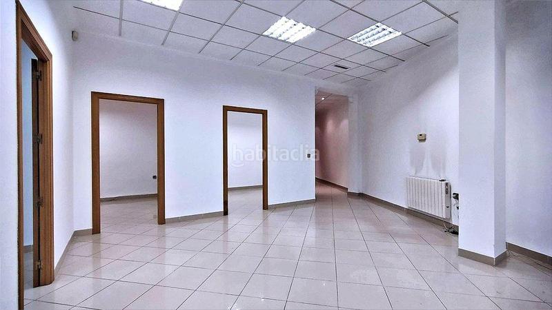 Foto 3d6d3fc6-7ab3-4b66-85cf-ab8cf952f52d. Lloguer local comercial amb calefacció a Centro Puertollano