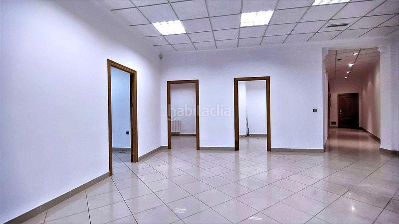 Foto 1d018295-2aea-4a79-aba3-1195b27aee8d. Rent business premise with heating in Centro Puertollano