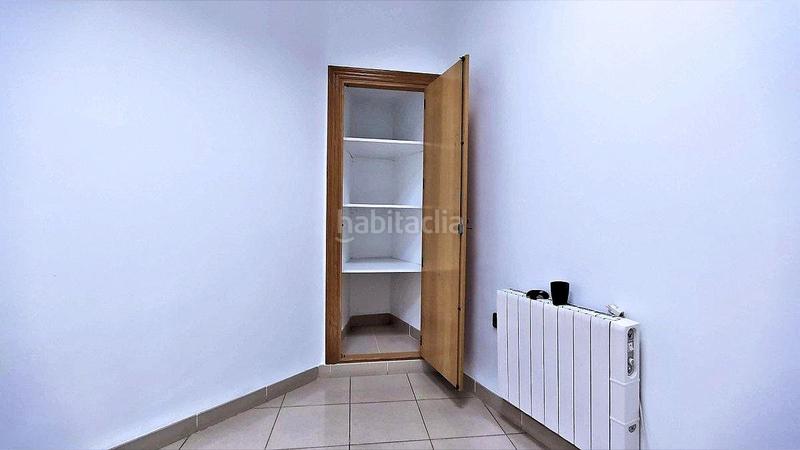 Foto 8283cf03-3b4d-4cb2-9ad9-66cc624f7113. Rent business premise with heating in Centro Puertollano