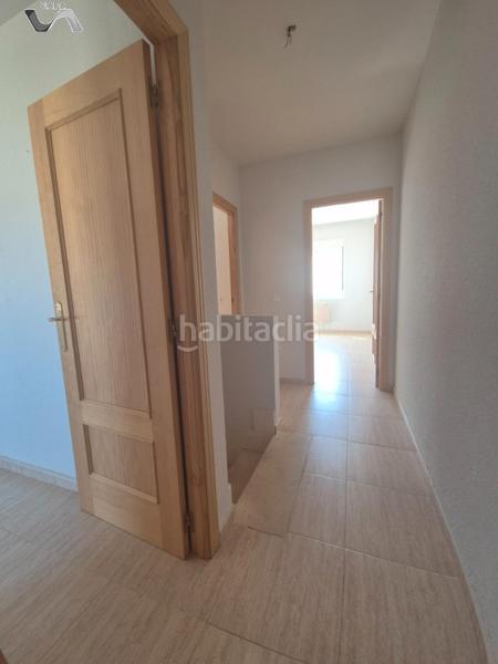 Foto 31305736-e3de-4aa7-b3db-5ea3503efea9. Casa adossada a calle olivares 19 a Brazatortas