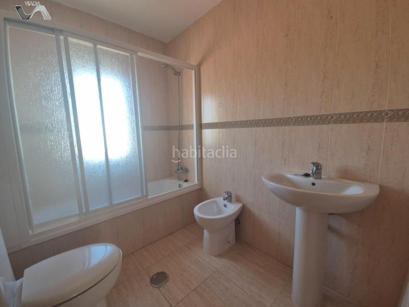 Foto d256dfb8-e2fe-44d9-9cc8-81c3f1b35c34. Semi detached house in calle olivares 19 in Brazatortas