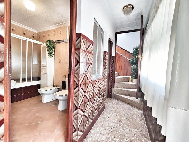 Foto 4b0c8f1b-b2f7-4b08-8285-a12a8612a939. Casa en travesía alta 8 casa zona el poblado en Centro Puertollano