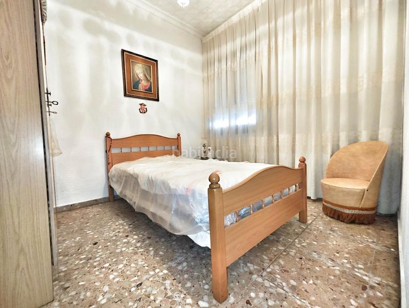 Foto 5e92103e-e9a5-41ed-9bef-e01b523ee0ee. Casa en travesía alta 8 casa zona el poblado en Centro Puertollano