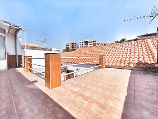 Haus  Travesía alta 8. Casa zona el poblado
