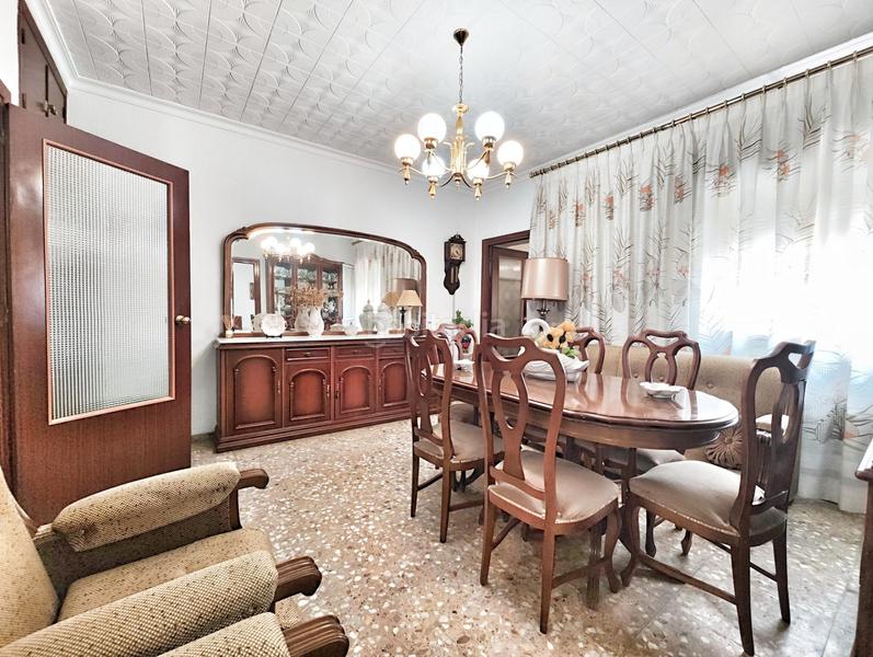 Foto e3e3144b-192d-4d18-a2f9-6e20e7888735. Casa en travesía alta 8 casa zona el poblado en Centro Puertollano
