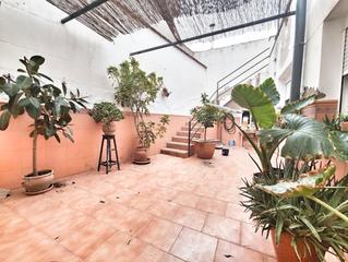Casa  Calle almodóvar 70. Casa en venta en calle almodóvar