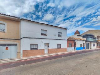 Casa en Calle almodóvar 70. Casa en venta en calle almodóvar