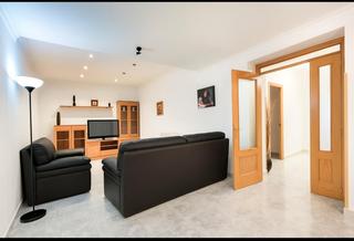 Maison à Calle almodóvar 70. Casa en venta en calle almodóvar