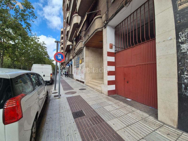 Foto 7f46ae64-21f6-490d-87d2-2654565a2f73. Aparcament cotxe a paseo de san gregorio 80 a Centro Puertollano
